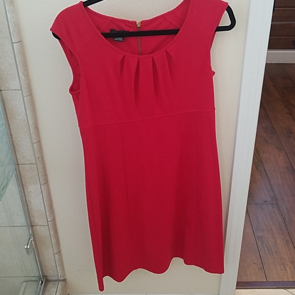 Stunning candy apple red dress